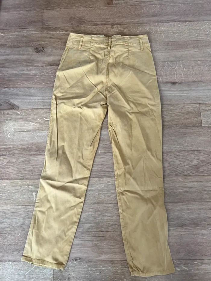 Chino Moutarde t 36 - photo numéro 2