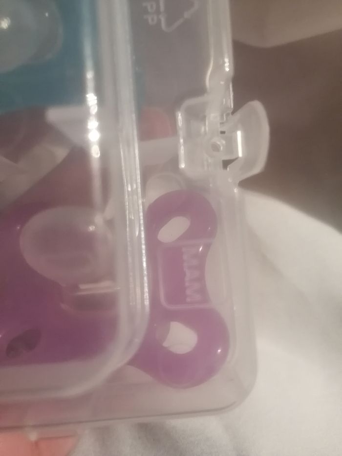 Lot de 2 sucettes nouveau né o+. Neuve - photo numéro 4