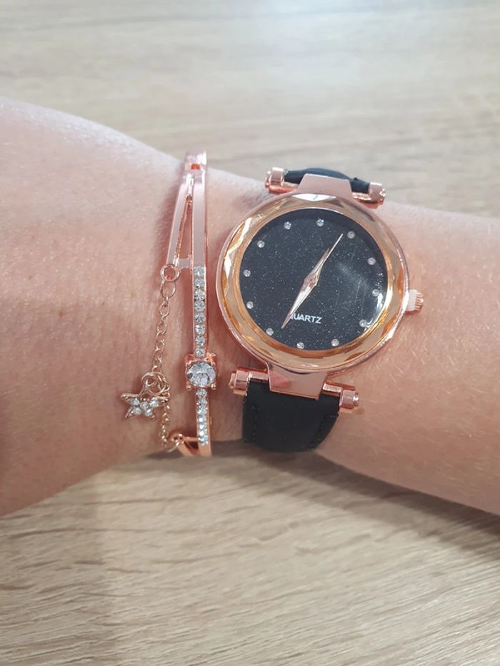 Montre et bracelet assorti