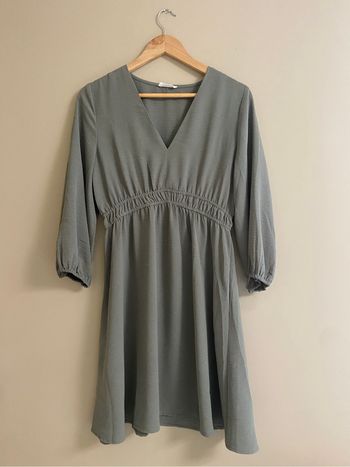 Robe mi-longue
