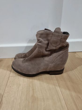 Bottines taupe, compensés taille 36