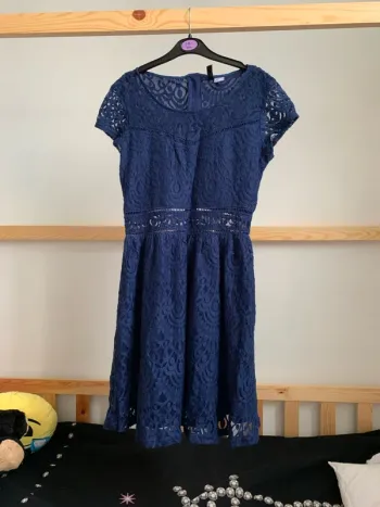 Robe dentelle bleu
