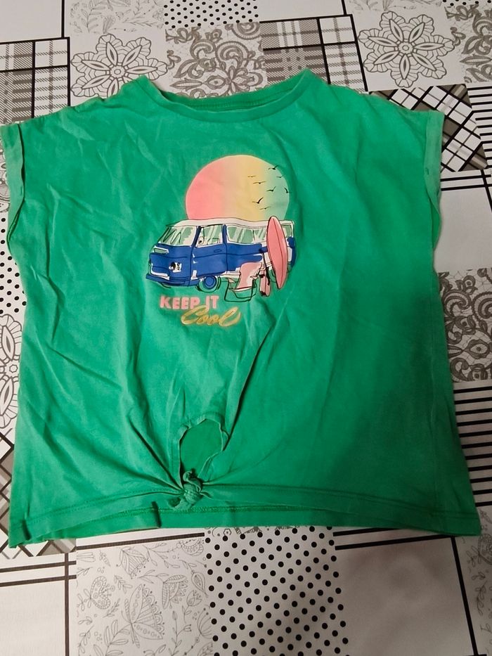 Lot vêtements fille 8 ans - photo numéro 6