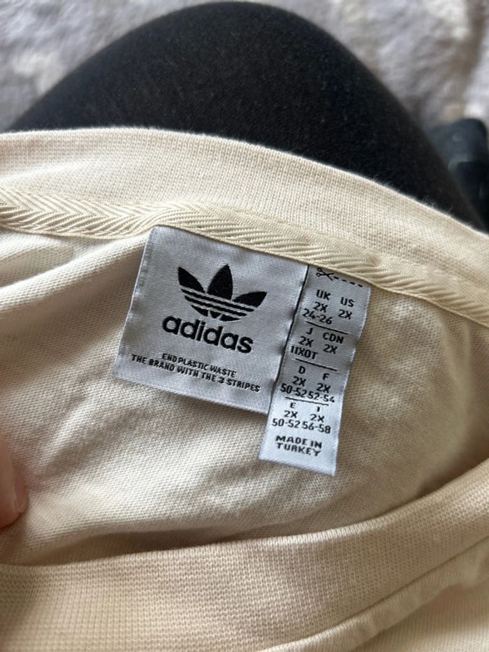 T-shirt adidas - photo numéro 2