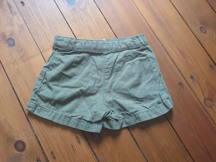 Jupe short vert kaki 2 ans la redoute - photo numéro 2