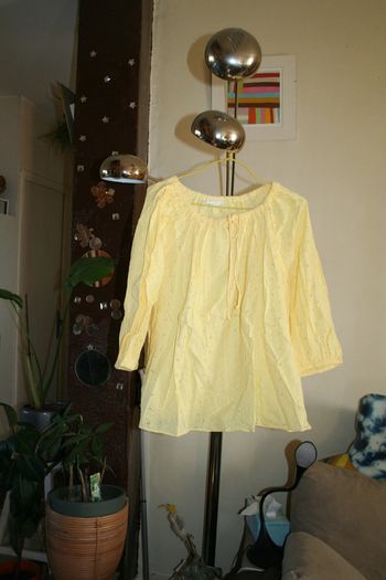 🌸Blouse broderie suisse oversize jaune pastel Taille 38 "Mango" Tendance Neuve 🌸