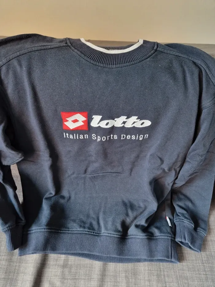 Pull oversize lotto bleu marine taille 40