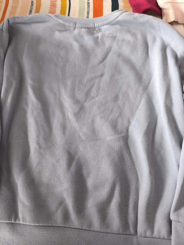 Lot de deux Sweats Primark 8-9 ans - photo numéro 3