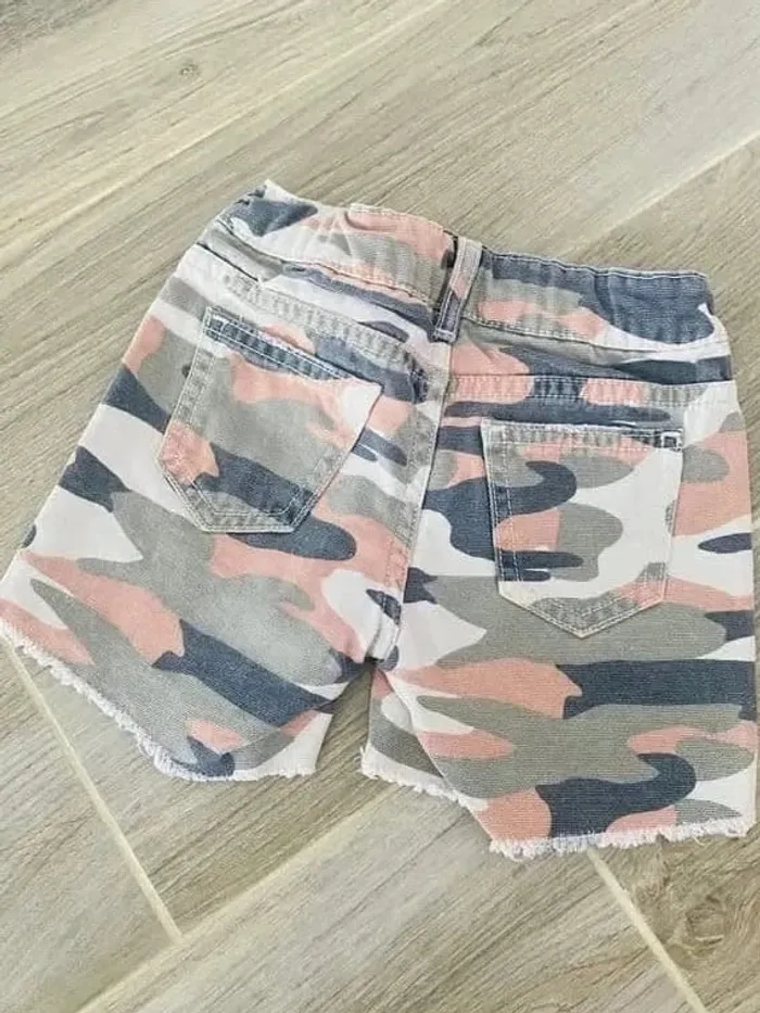 Short en jeans militaire neuf fille palomino 3 ans - photo numéro 4