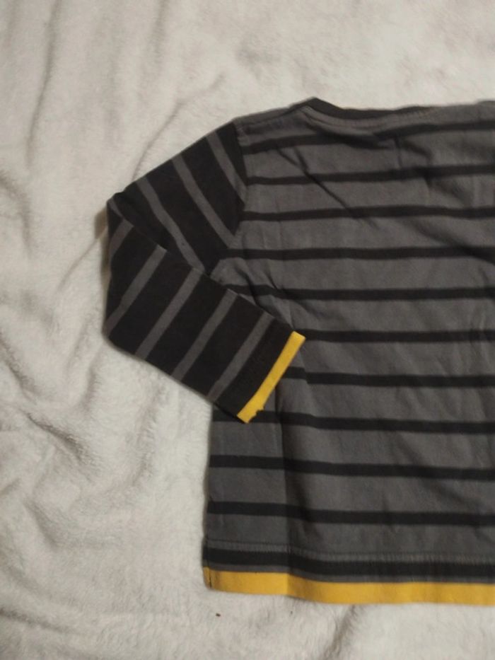 T-shirt manches longues rayures noires jaune 4ans - photo numéro 6