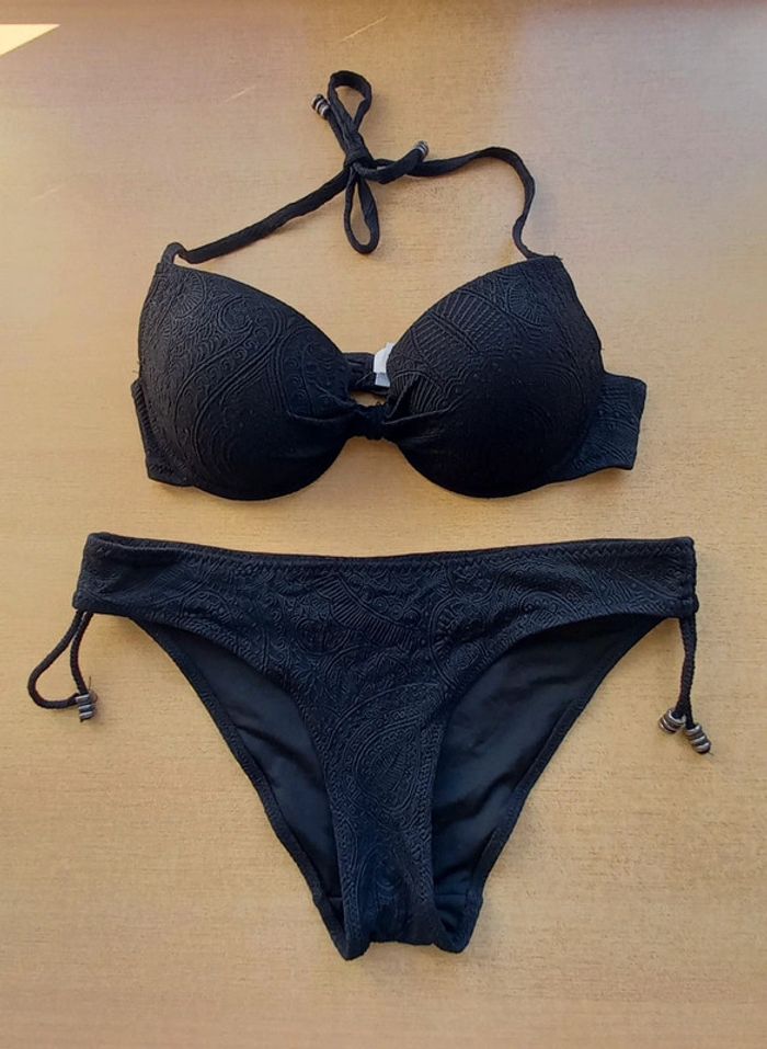 Maillot de bain deux pièces noir Etam 38 90C