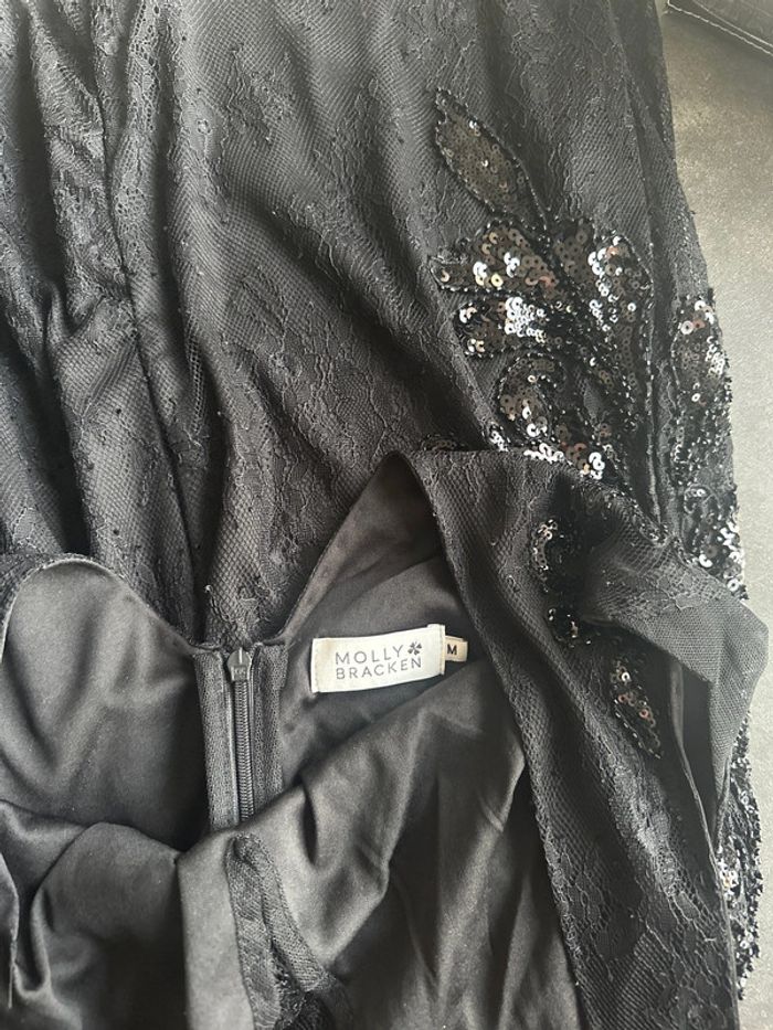 Robe de soirée dentelle et sequins Molly Bracken taille M - photo numéro 5