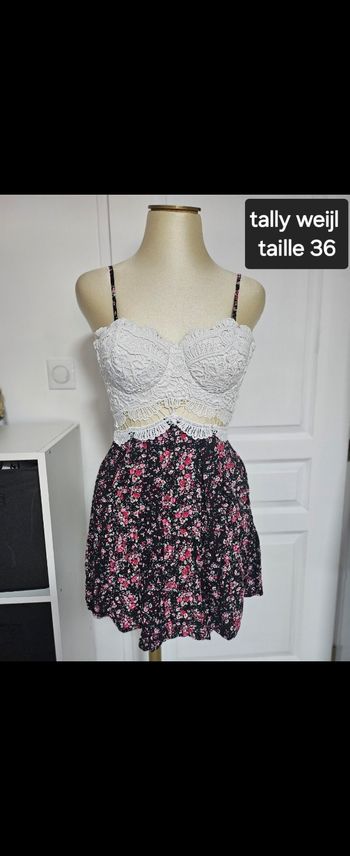 Robe tally weijl taille 36 S