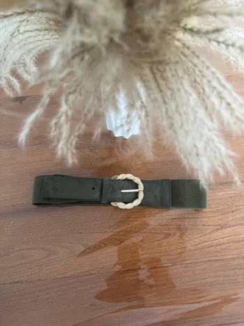 Ceinture vert dorée
