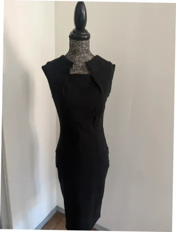 Robe noire Liu Jo – Taille 42 IT (équiv. 38 FR)