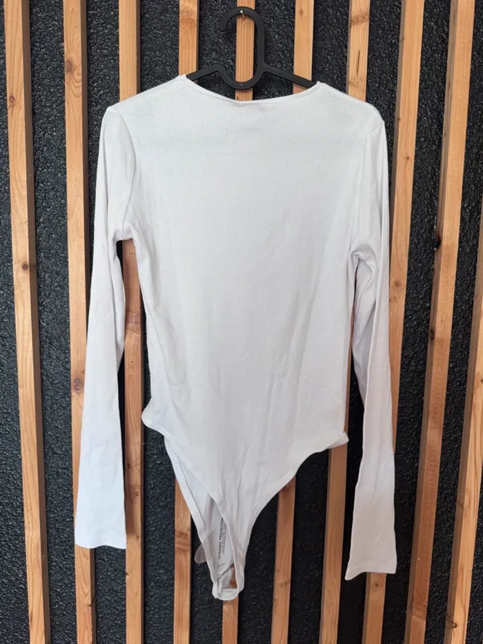 Body Blanc à manches longues Boohoo Basics – Col rond – Taille 42 – Neuf - photo numéro 2