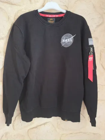 Pull noir nasa - Taille M