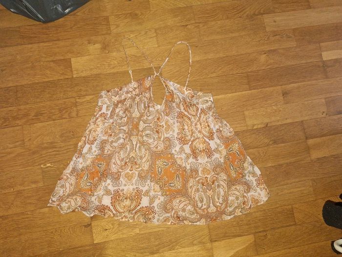 Débardeur fluide neuf - photo numéro 4