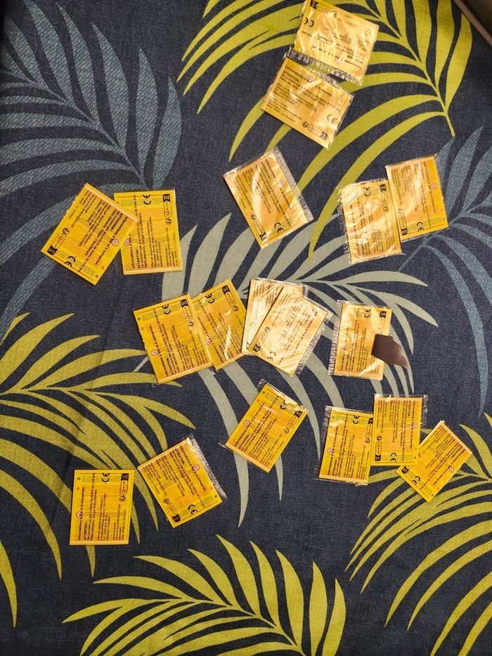 Lot 19 magnets collection savane carte Océanie - photo numéro 9