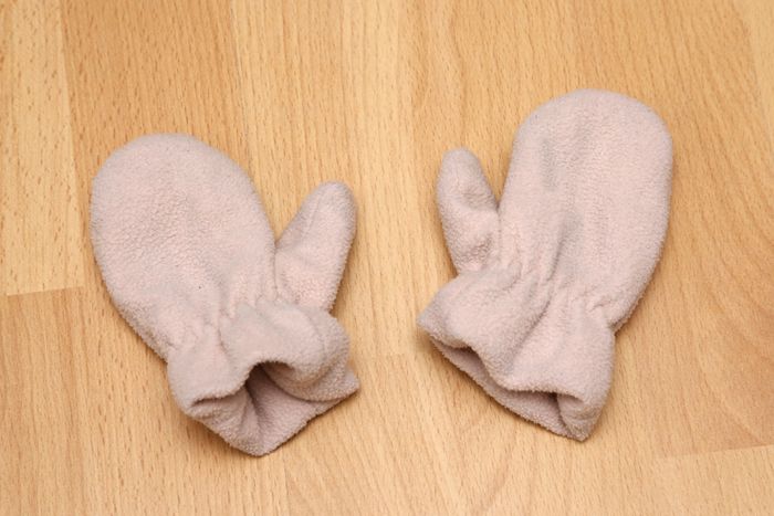 Moufles bébé - photo numéro 1