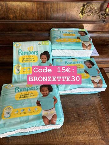 Couche taille 6 Premium Pampers : 120 couches (4*30)