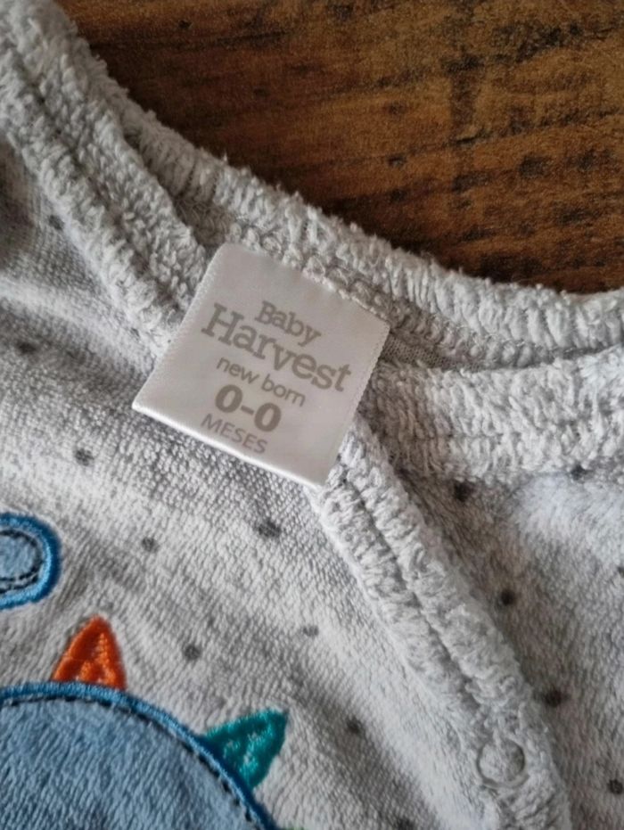 2 pyjamas 1mois - photo numéro 2