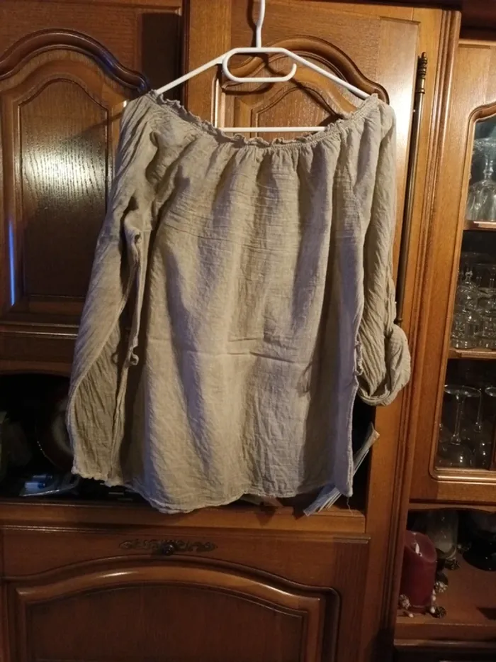 Chemise femme taille 42 44 - photo numéro 2