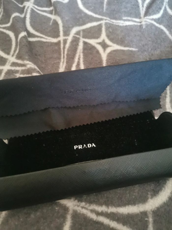 Pochette à lunette prada - photo numéro 4