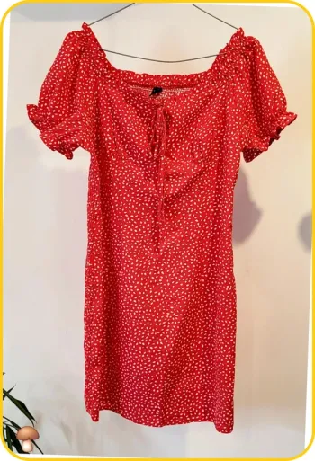 Robe rouge à motifs blancs – Shein – Taille 40 / L - Très bon état