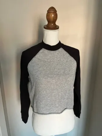 pull crop top