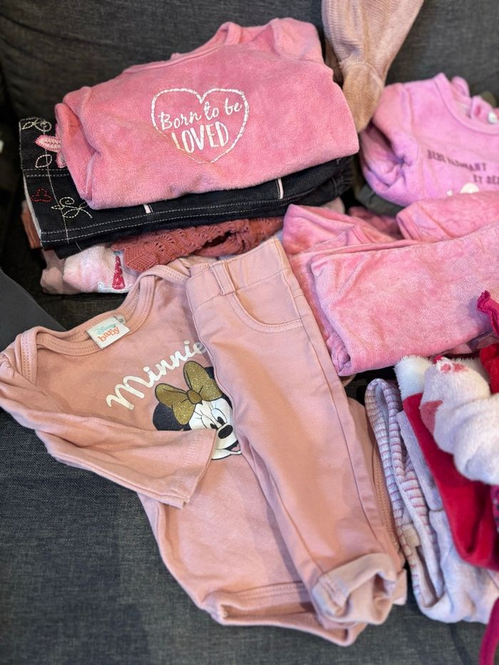 Gros lot de vêtements fille 3 mois - photo numéro 4