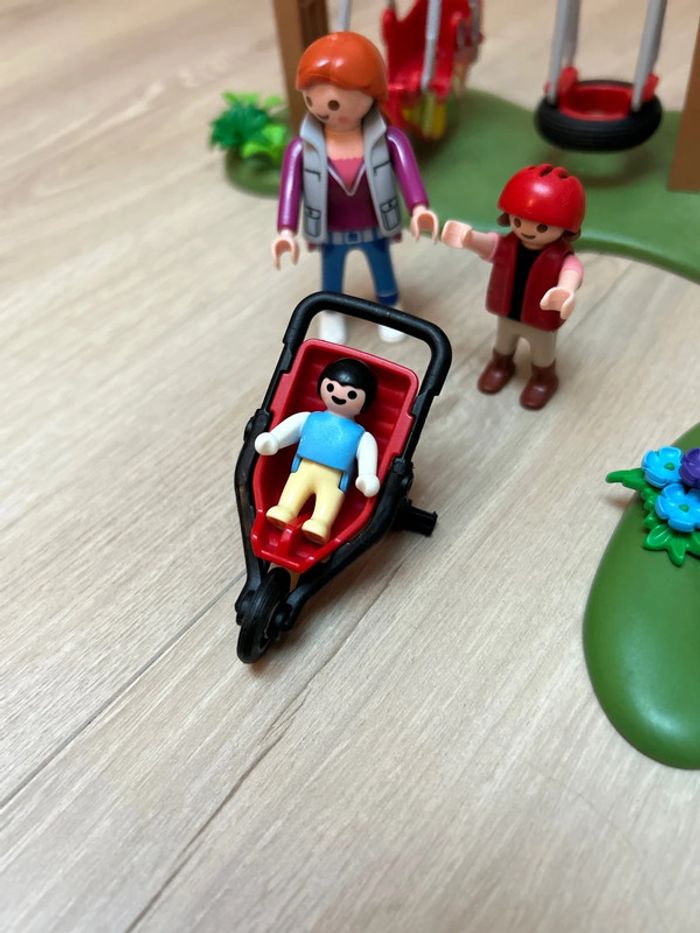 Aire de jeux Playmobil - photo numéro 3