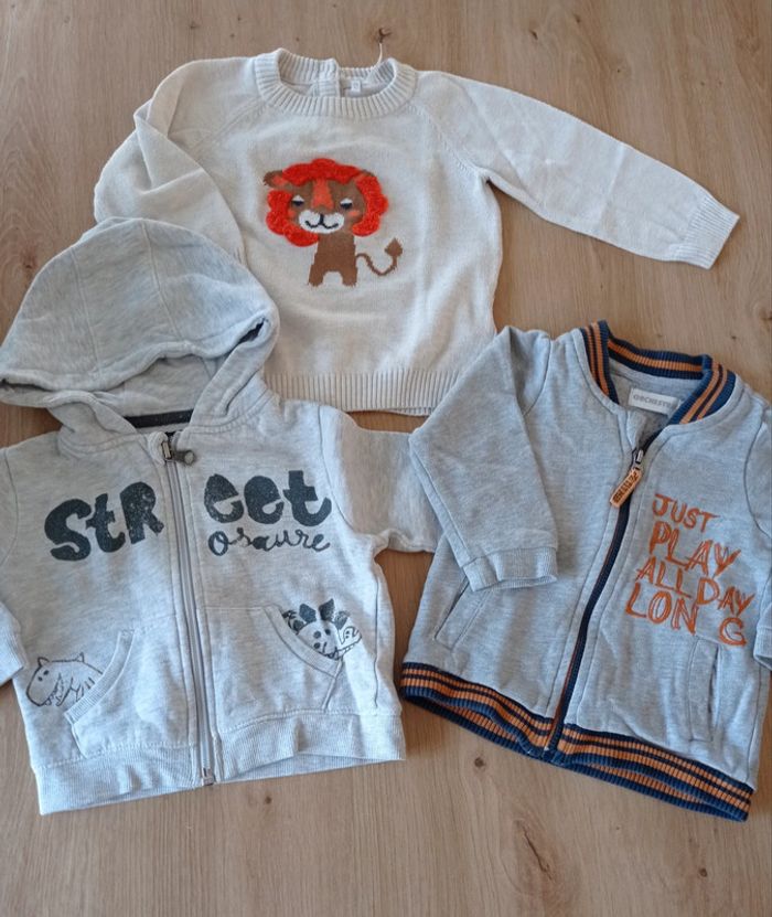 Lot vêtements 9 mois - photo numéro 4