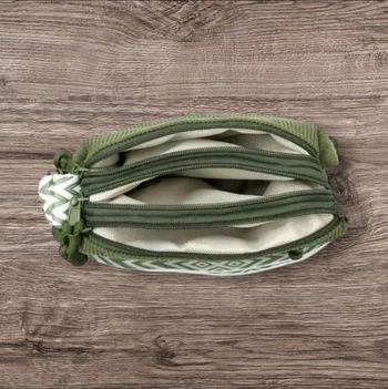 Sac bandoulière Tote Bag kaki velours côtelé avec sangle bohème 