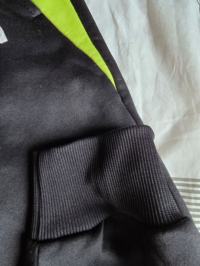 Ensemble jogging 14 ans - photo numéro 3