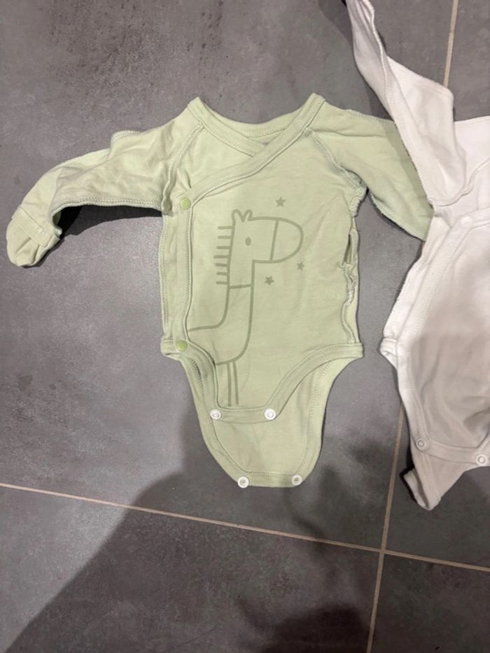 Lot de 2 bodies taille naissance - photo numéro 2