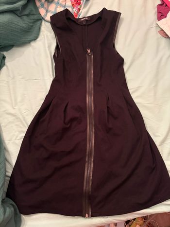 Robe courte zipper très sexy vitginia Hill