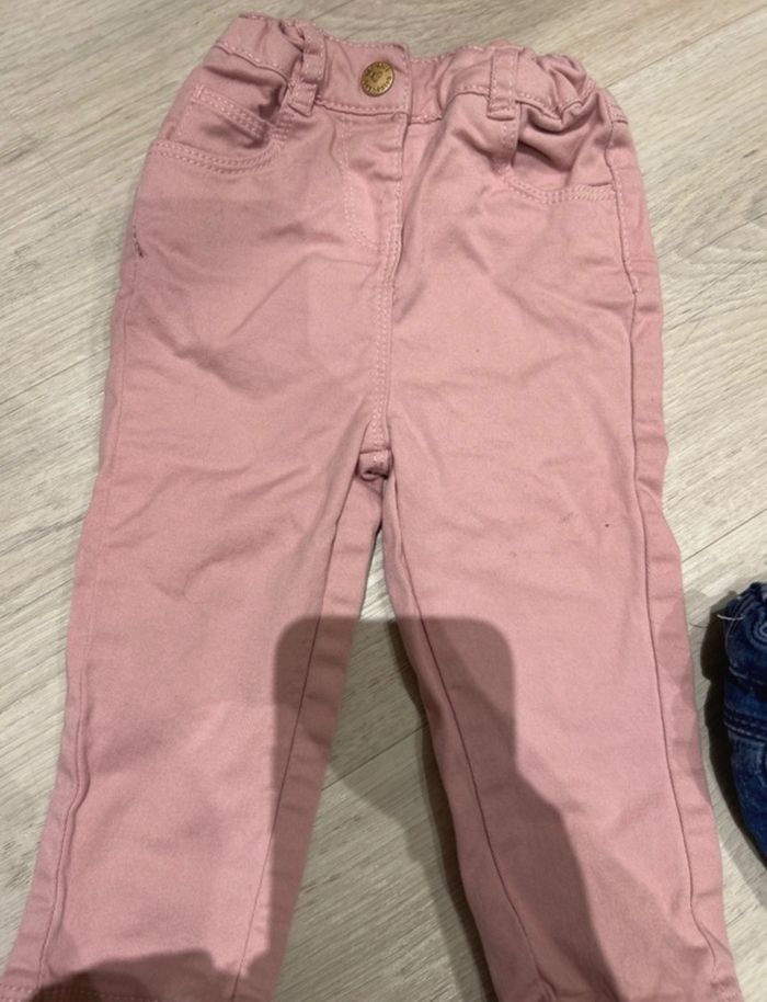 Lot de 3 jeans 12 mois - photo numéro 4