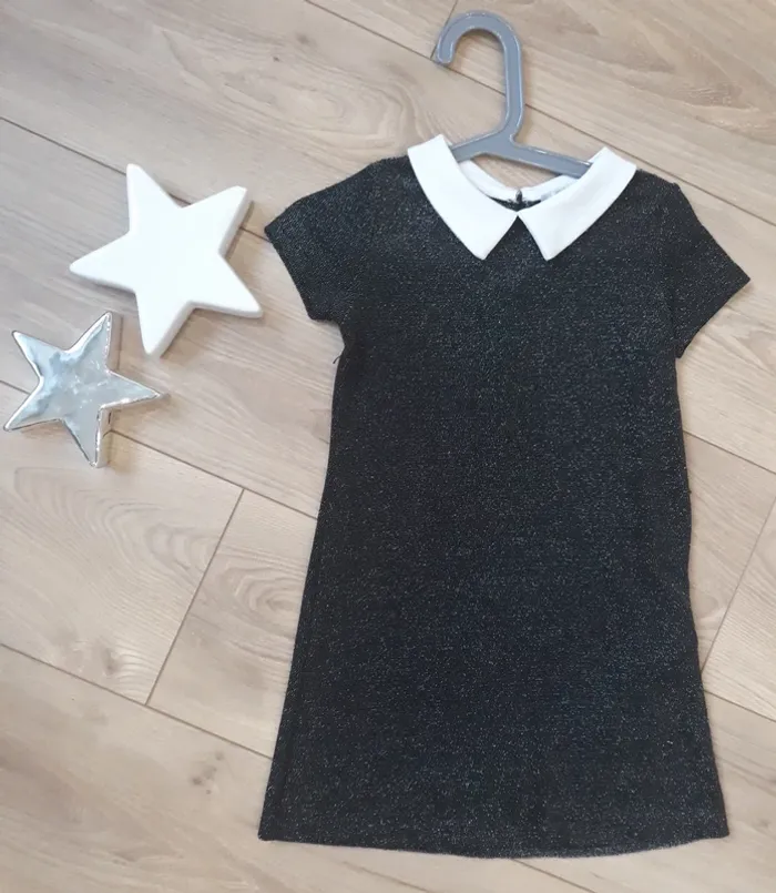 Robe à col et paillettes - photo numéro 3