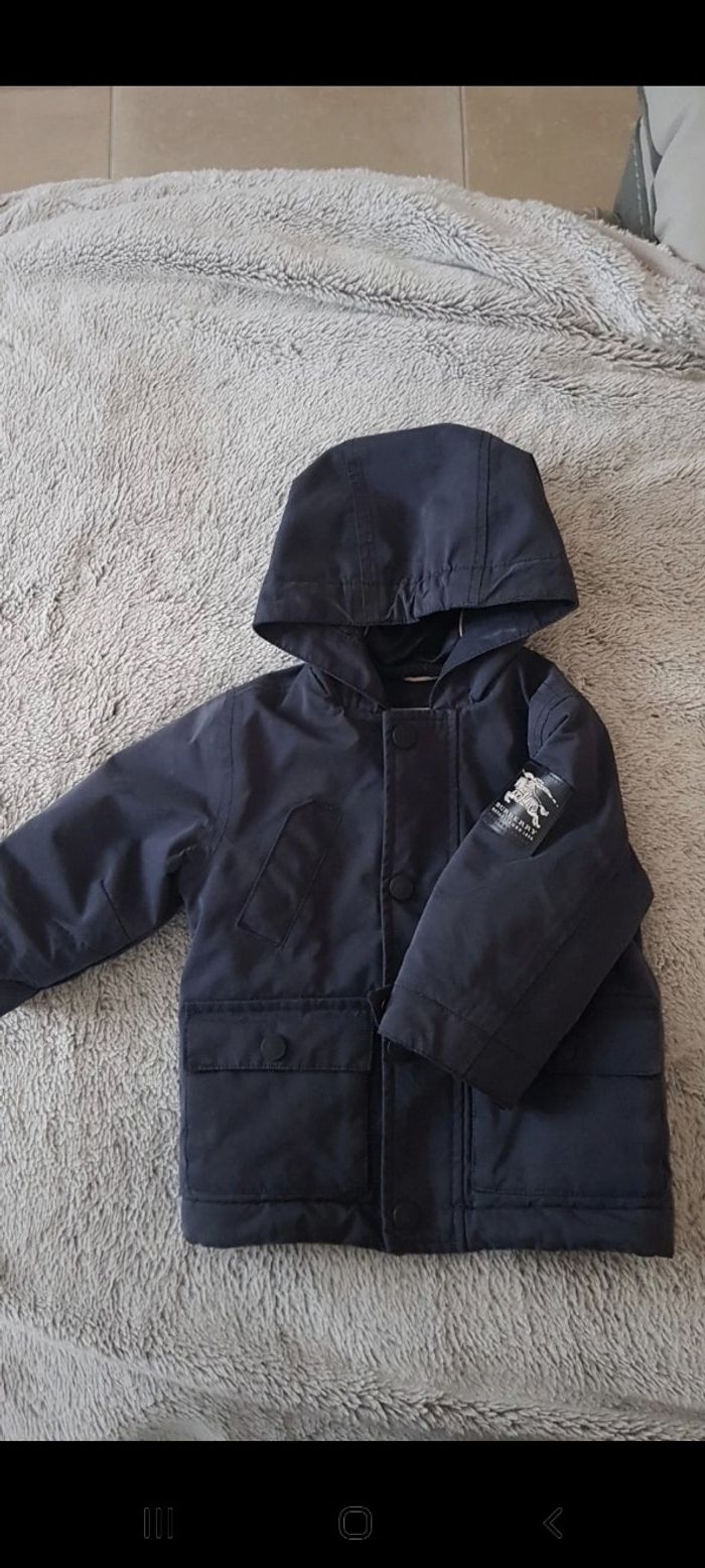 Manteau Burberry 9 mois