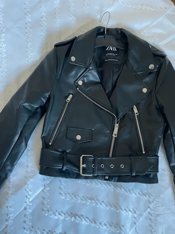 Veste Perfecto ZARA en similicuir ceinturée taille XS - photo numéro 13