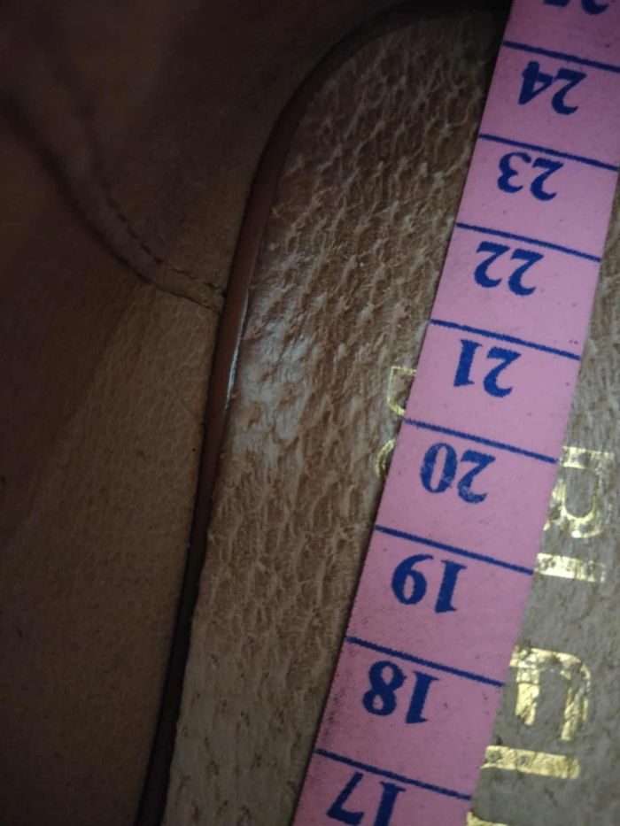 👞 Mocassins à pompons vernis caramel - photo numéro 2