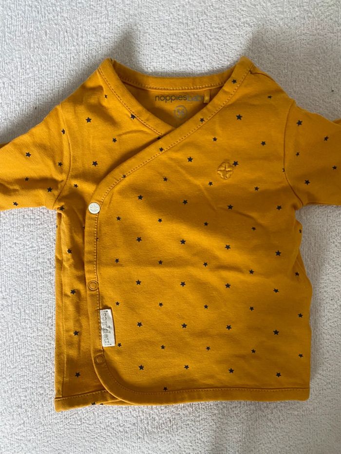 Brassière bébé 1-2 mois très bon état
