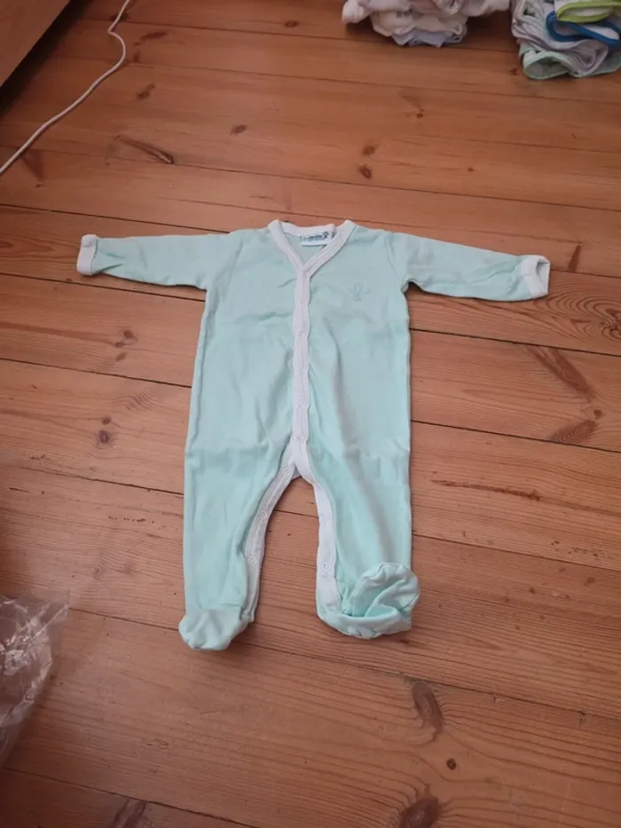 Lot de 5 pyjamas en coton. - photo numéro 2