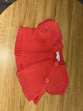Gilet bébé corail taille 3 mois en excellent état