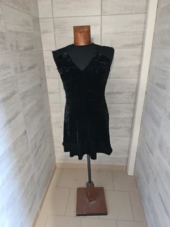 Robe noir effet velours