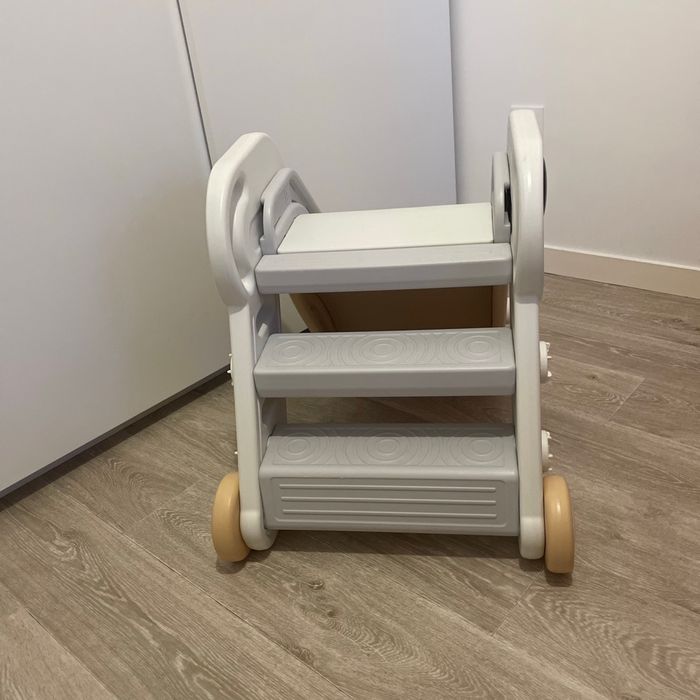 Toboggan pour Enfants, Toboggan Enfant Extérieur et Intérieur, Toboggan Amusant, Toboggan Double Pliable, Forme d'astronaute - photo numéro 2