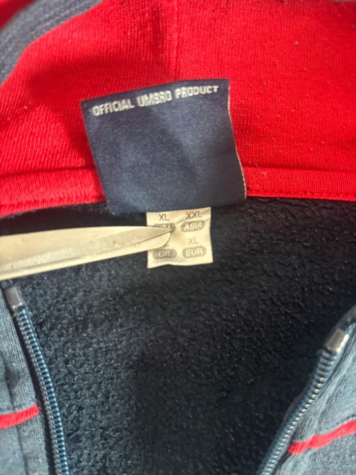 Veste manche longue bleu marine à rayure blanche et rouge Umbro xl - photo numéro 4