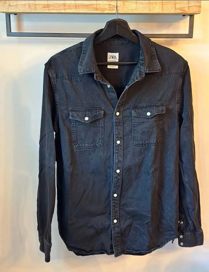 Veste/chemise en jean noir denim, taille S, Relaxed Fit - Zara Men - photo numéro 2
