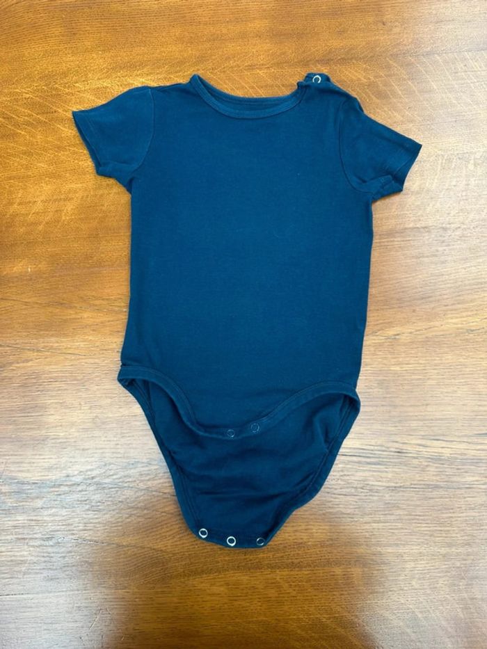 Bodie bleu marine manche courte H&M bleu